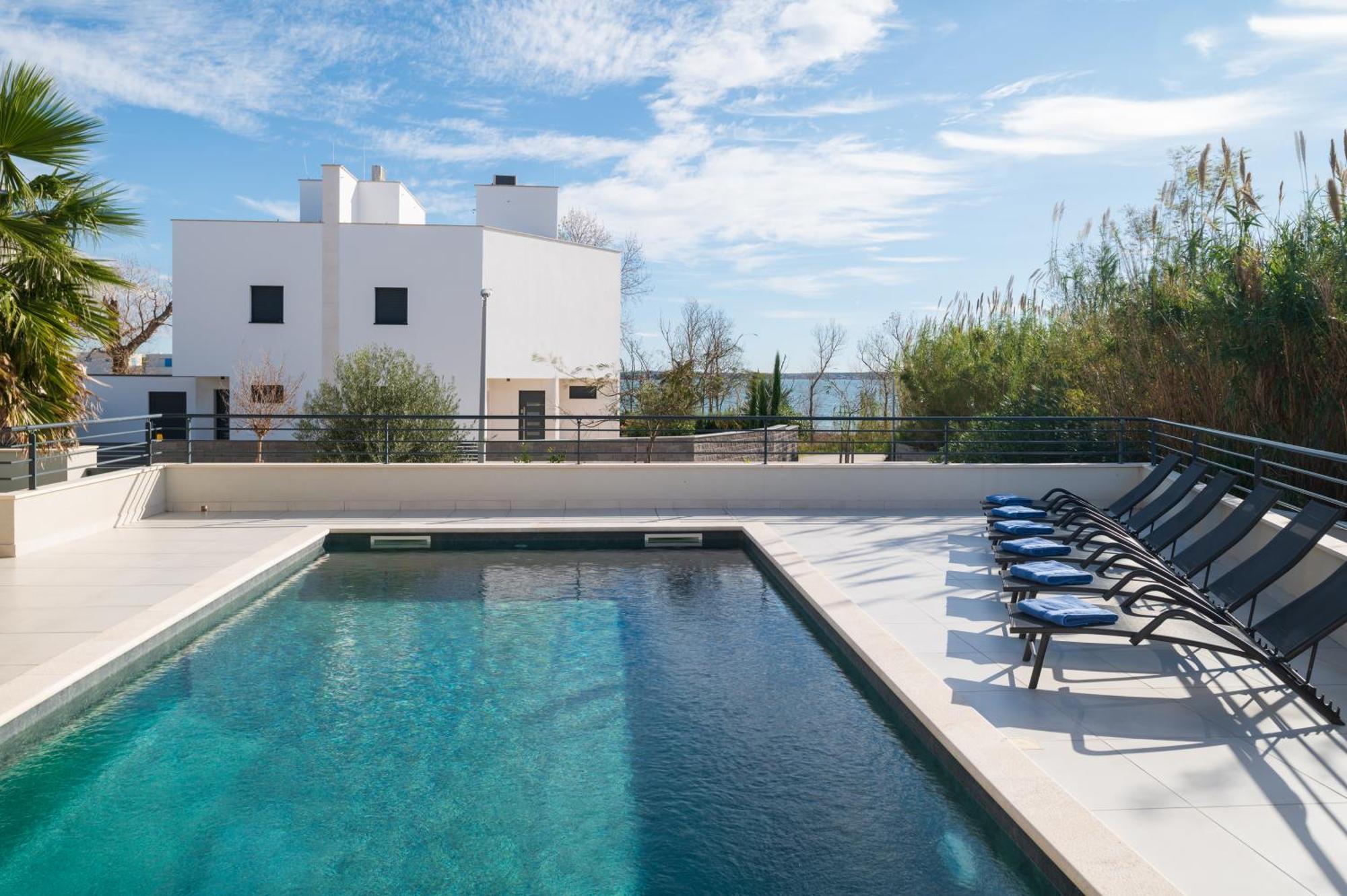 Villa Roca With Heated Pool And Sauna Privlaka  Exterior photo